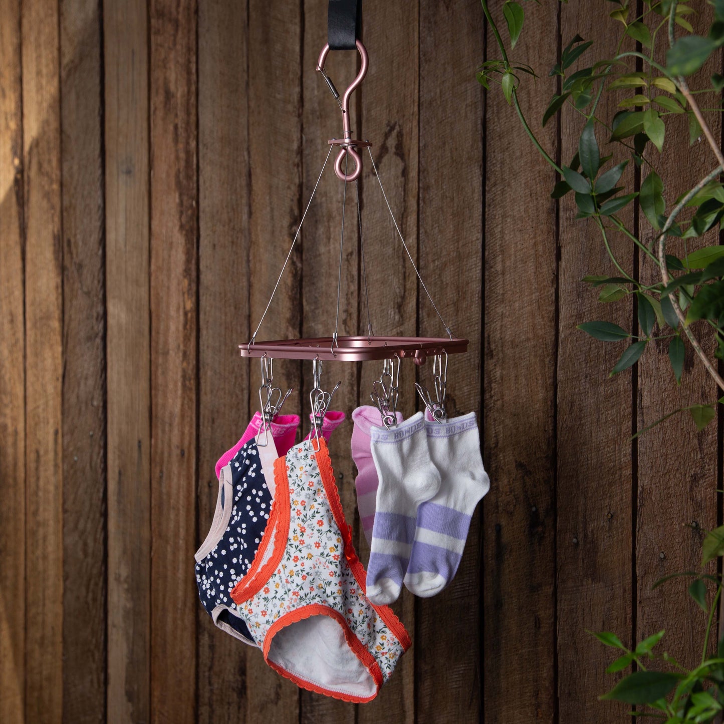 Premium Folding Aluminium Clothes Hanger with 8 pegs